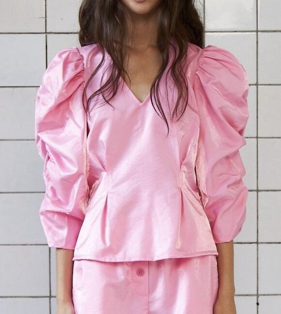 Stella Nova Tops - Stella Nova Pippi Blouse Pink Barbiecore Shiny Nylon Balloon Sleeve Sz 36 Small